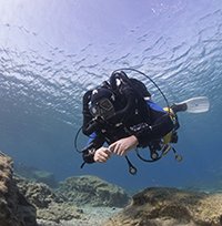 megalodon rebreather training courses in cyprus with scuba tech divers